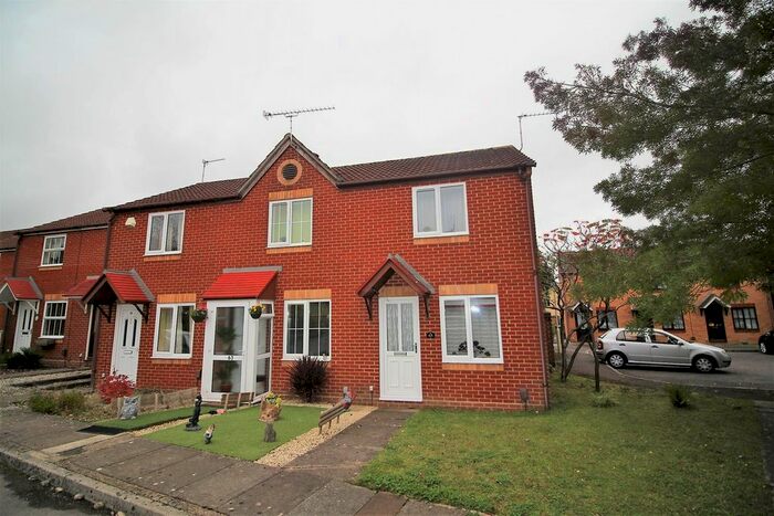 1 Bedroom End Of Terrace House To Rent In Haileybury Gardens, Hedge End, Southampton, SO30