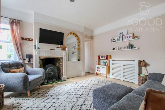 4 Bedroom Semi-Detached House To Rent In Hall Street, Soham, CB7