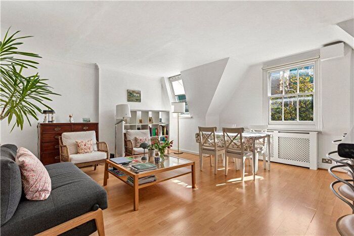 1 Bedroom Flat To Rent In Earls Court Square, Earls Court, London, SW5