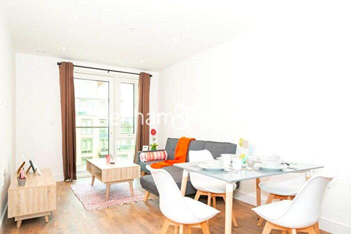 1 Bedroom Flat To Rent In Juniper Drive, Wandsworth, SW18