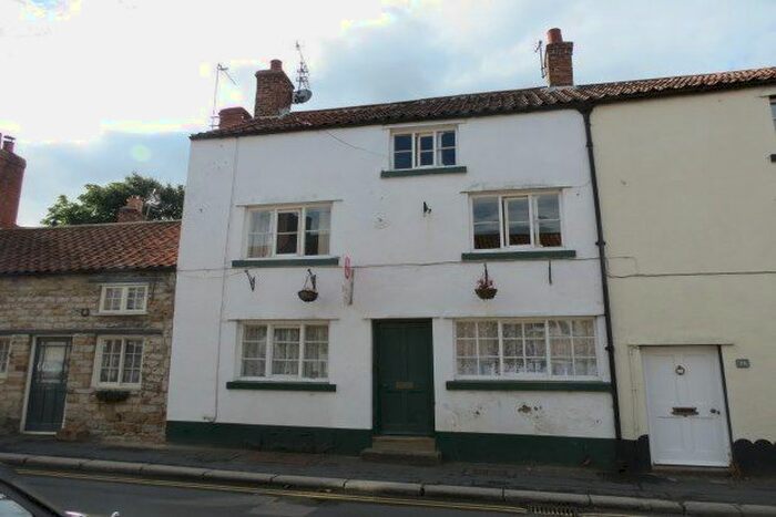 3 Bedroom Terraced House To Rent In West End, York, YO62