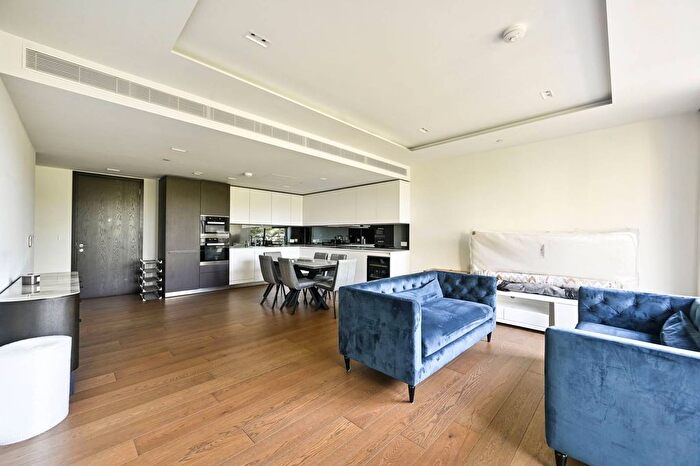 3 Bedroom Flat To Rent In Lillie Square, West Brompton, London, SW6