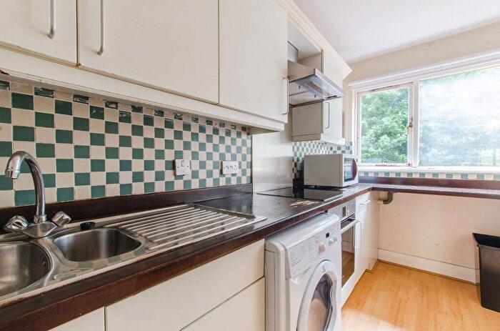 4 Bedroom Terraced House To Rent In Admirals Place, Rotherhithe, London, SE16