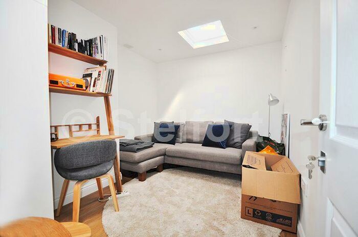 2 Bedroom Flat To Rent In Junction Road, London, N19