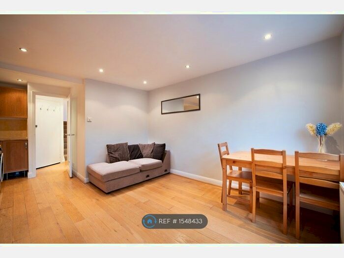 1 Bedroom Flat To Rent In Ryde Vale Road, London, SW12