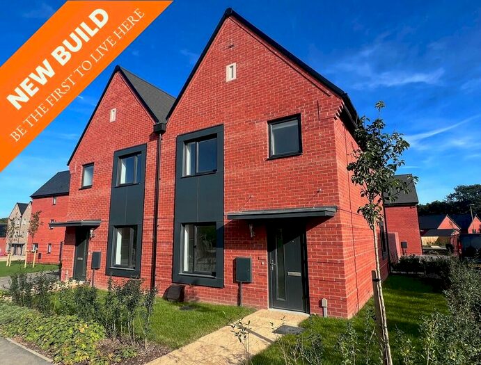 3 Bedroom Semi-Detached House To Rent In Whiteley, Fareham, PO15