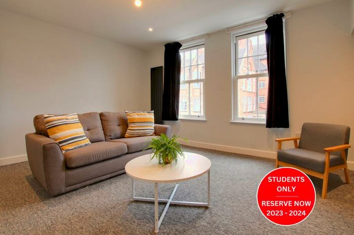 2 Bedroom Apartment To Rent In Clarendon Park Road, Leicester, LE2