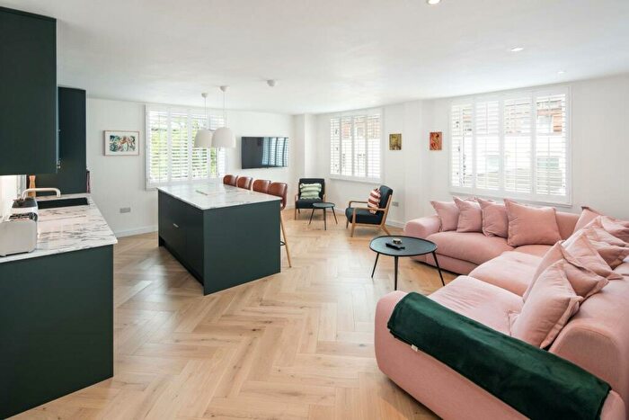 2 Bedroom Apartment To Rent In Glassworks Studios, Basing Place, Shoreditch, London, E2