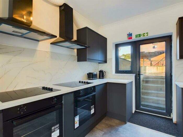 6 Bedroom House To Rent In Monks Park Avenue, Bristol, BS7