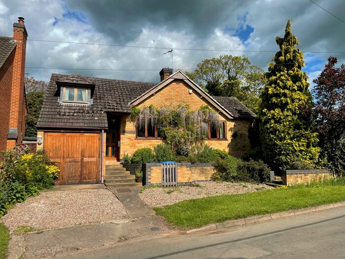 3 Bedroom Detached Bungalow For Sale In Main Street, Willoughby Waterleys, Leicester, LE8