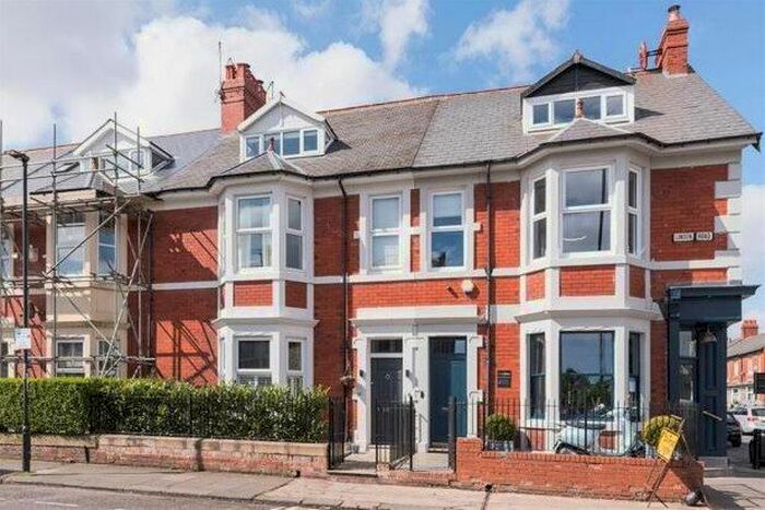 5 Bedroom Terraced House To Rent In Linden Road, Newcastle Upon Tyne, NE3