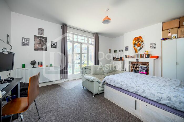 4 Bedroom Terraced House To Rent In Carysfort Road, Crouch End, London N8