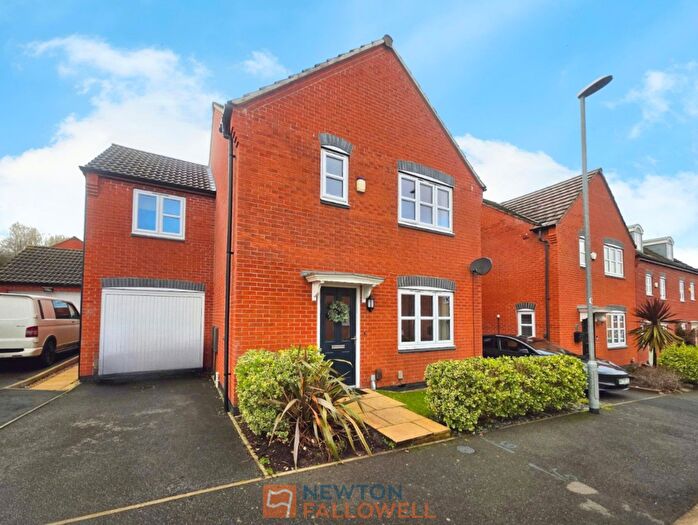 4 Bedroom Detached House For Sale In Debdale Way, Mansfield Woodhouse, NG19