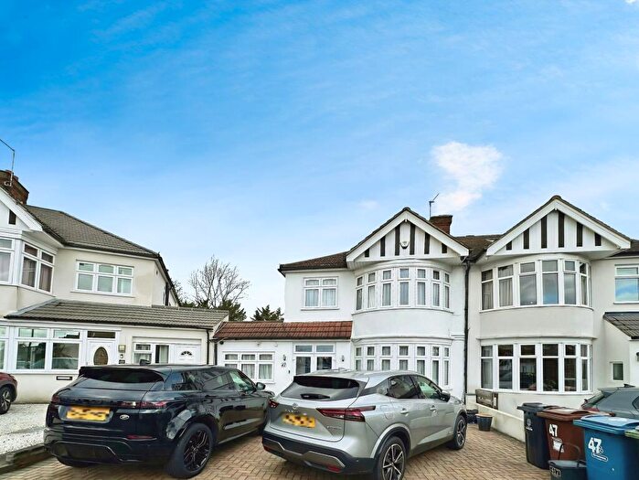 1 Bedroom Property To Rent In Kenton Gardens (Side Annexe), Harrow, HA3