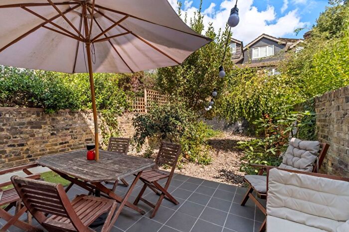4 Bedroom Terraced House For Sale In Hartismere Road, Fulham, SW6