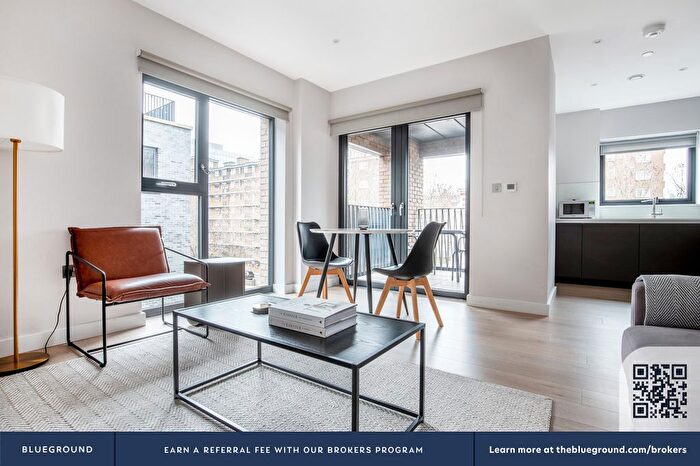 1 Bedroom Flat To Rent In South Bank, SE1