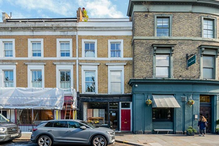 Studio To Rent In Lots Road, London, SW10