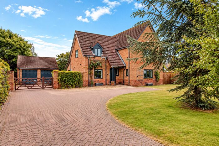5 Bedroom Detached House For Sale In Willows Close, Tydd St. Mary, PE13