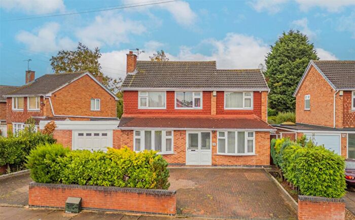 6 Bedroom Detached House For Sale In Baldwin Road, Leicester, LE2