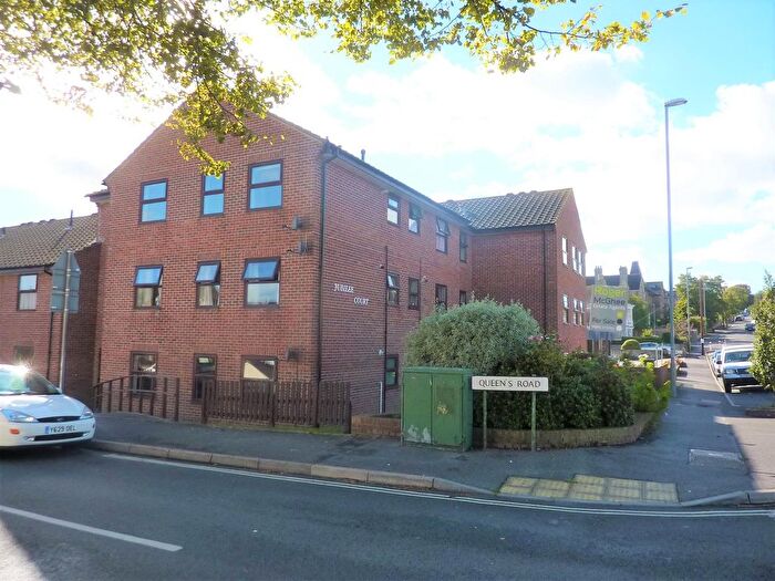 1 Bedroom Flat To Rent In Spa Road, Weymouth, DT3