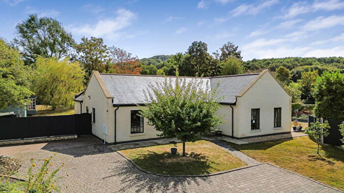4 Bedroom Detached Bungalow For Sale In Valley Lane, Upton St. Leonards, Gloucester, GL4