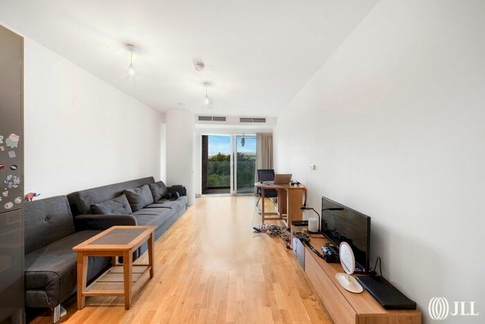 1 Bedroom Flat For Sale In River Heights, High Street, London, E15