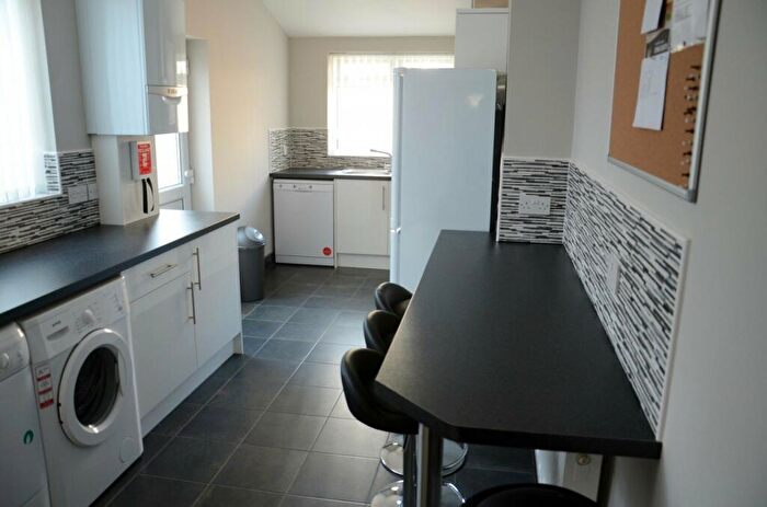 4 Bedroom Terraced House To Rent In Boston Road, Bristol, Somerset, BS7