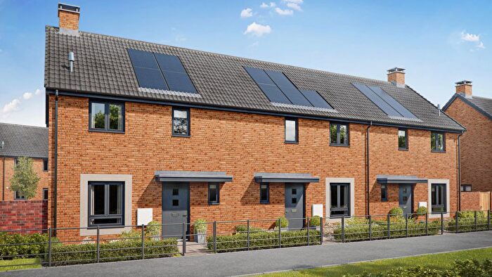 2 Bedroom Terraced House For Sale In Evesham Road, Bishops Cleeve, GL52