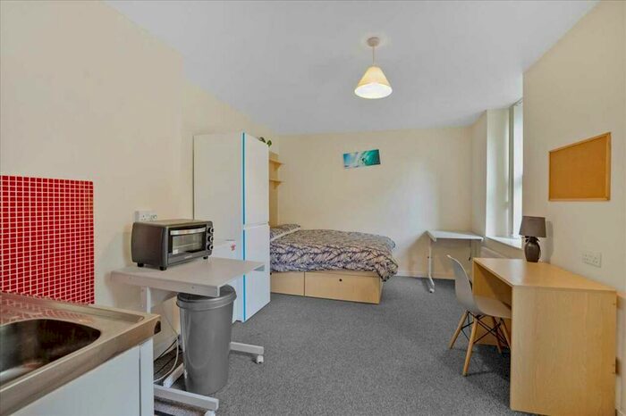 1 Bedroom Apartment To Rent In Harwell Street, Plymouth, PL1