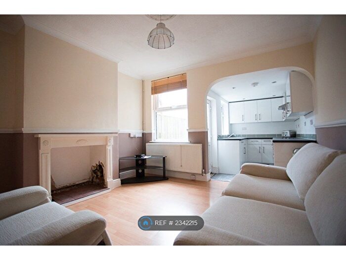 4 Bedroom Terraced House To Rent In Peach Street, Derby, DE22