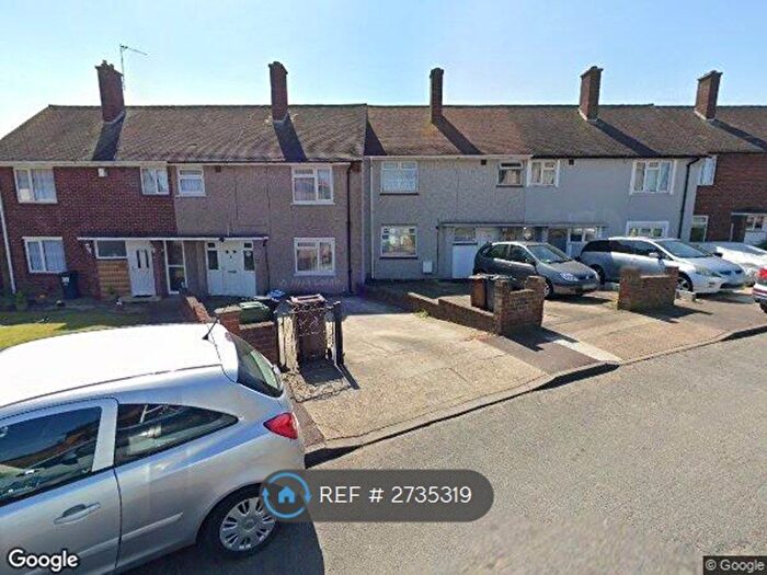 3 Bedroom End Terrace House To Rent In Manor Road, Essex, RM10