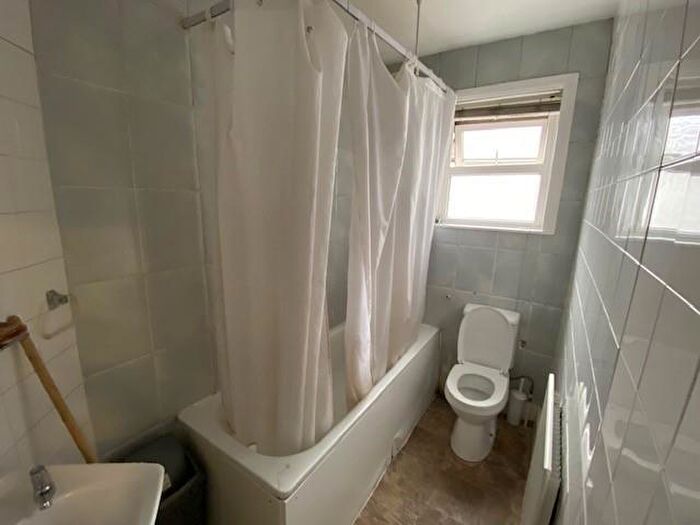 1 Bedroom House Of Multiple Occupation To Rent In Liverpool Road, Thornton Heath, CR7