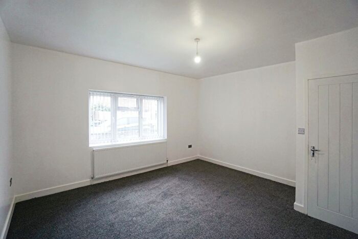 4 Bedroom Bungalow For Sale In Bailey Road, Bilston, WV14