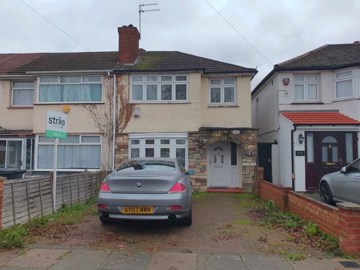 3 Bedroom House To Rent In Charlton Road, N9