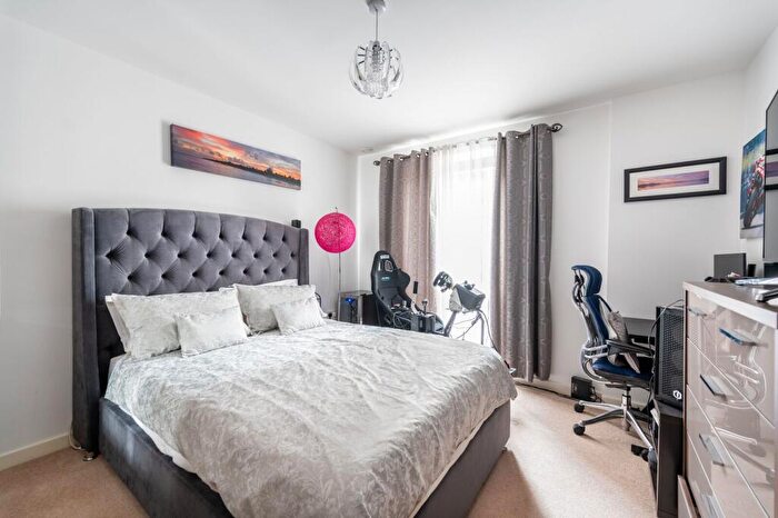 3 Bedroom Flat For Sale In Olympic Way, Wembley Park, Wembley, HA9