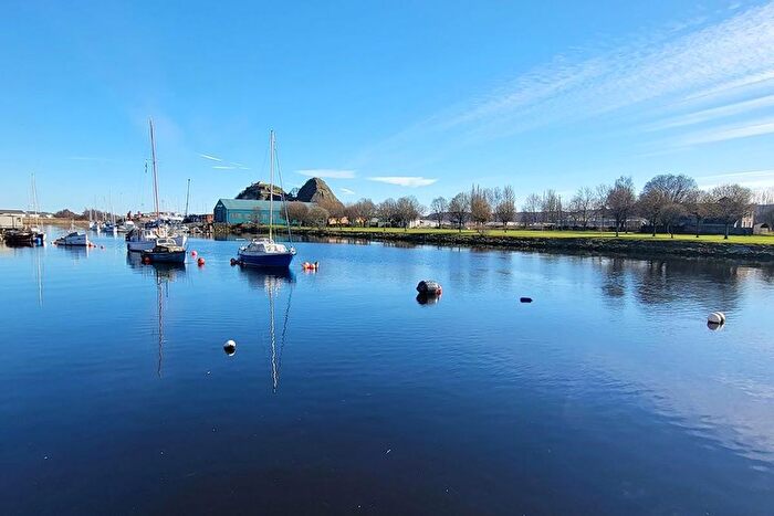 1 Bedroom Flat For Sale In , High Street, Flat -, Tenanted Investment, Dumbarton, G82