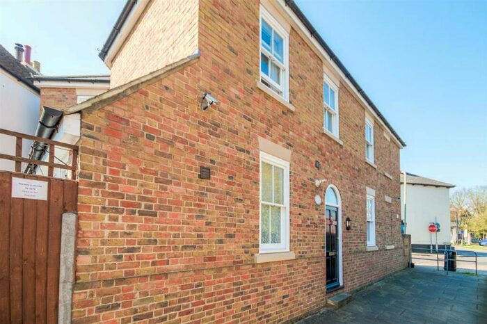 4 Bedroom Terraced House To Rent In Hollow Lane, Canterbury, CT1