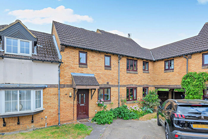 1 Bedroom Terraced House For Sale In Chennells Close, Hitchin, SG4