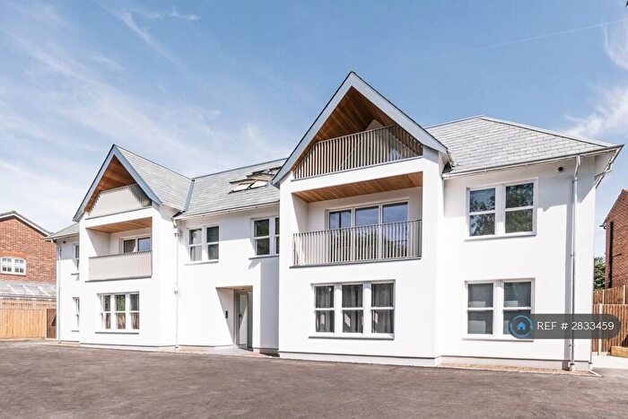 1 Bedroom Flat To Rent In Farnborough Common, Orpington, BR6