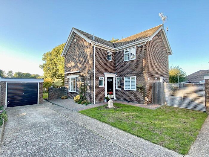 4 Bedroom Detached House For Sale In Appleton Road, Fareham, PO15