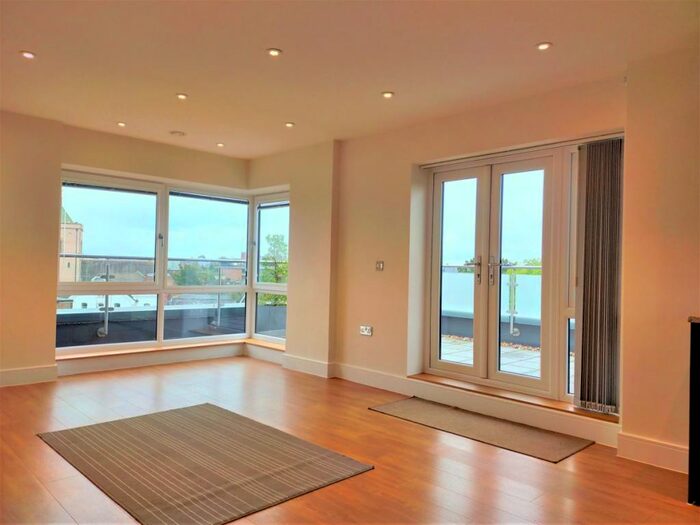 2 Bedroom Apartment To Rent In London Road, East Grinstead, RH19