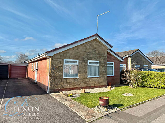 2 Bedroom Bungalow For Sale In Canterbury Close, West Moors, Dorset, BH22