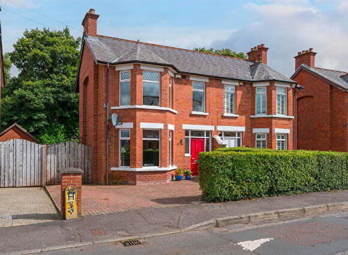 4 Bedroom Semi-detached Villas For Sale In Sandhill Gardens, Belfast, BT5