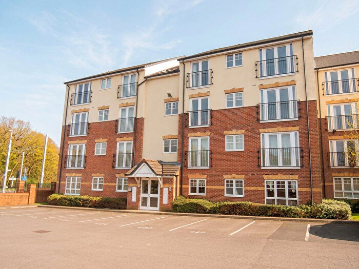 2 Bedroom Flat To Rent In Actonville Avenue, Manchester, M22