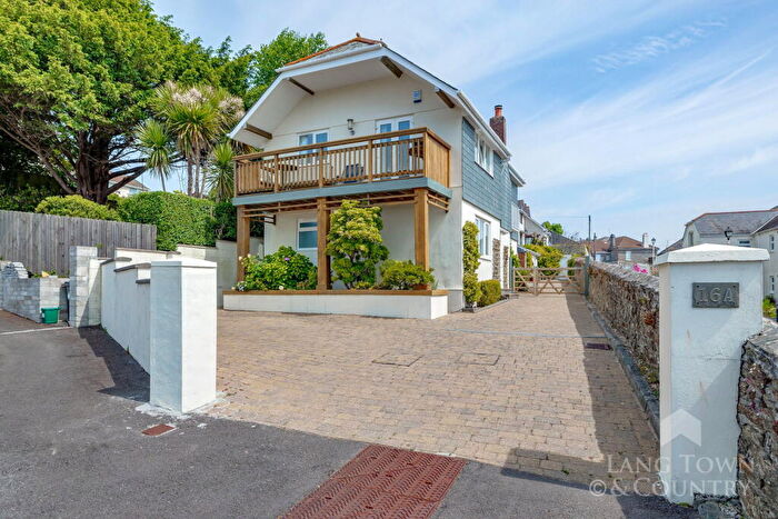 2 Bedroom Detached House For Sale In Vincent Way, Saltash, Cornwall, PL12