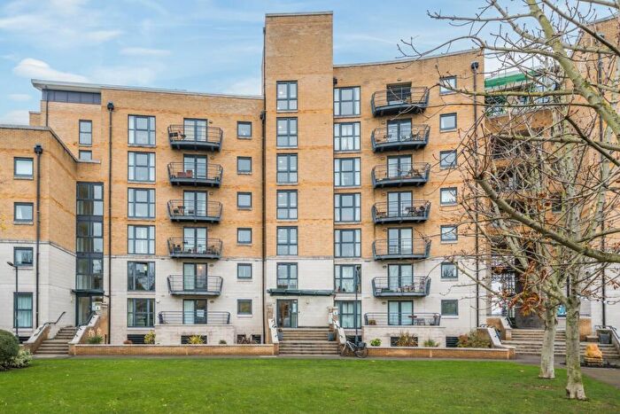 2 Bedroom Flat To Rent In Greenfell Mansions Glaisher Street, SE8