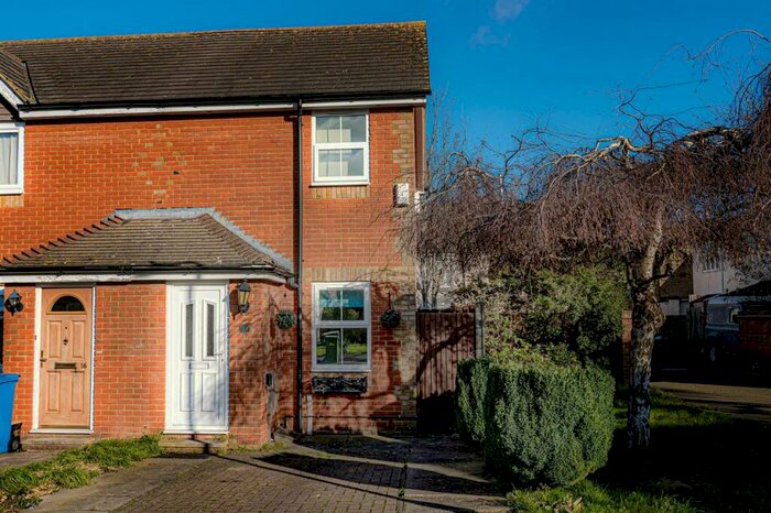 2 Bedroom Terraced House To Rent In Bob Amor Close, Faversham, ME13