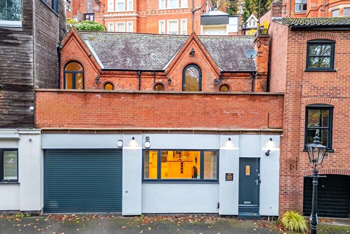 2 Bedroom Semi Detached House For Sale In Tennis Drive, The Park, NG7