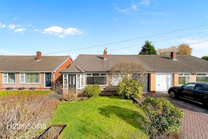3 Bedroom Semi-Detached Bungalow For Sale In Colchester Drive, Farnworth, Bolton, Lancashire, BL4