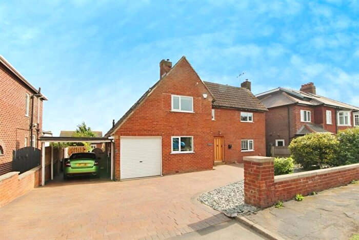 3 Bedroom Detached House For Sale In Snackgate Lane, Heighington Village, Newton Aycliffe, Durham, DL5
